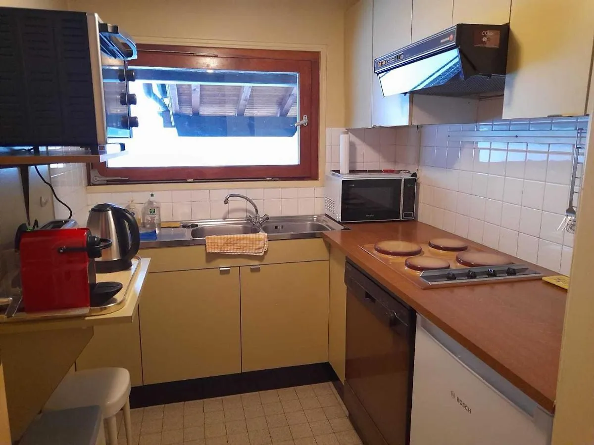 Appartement T3 Cosy Avec Balcon, Proche Pistes De Ski, Parking, Cheminee Et Wifi - La Clusaz - Fr-1-459-201 0*,  フランス